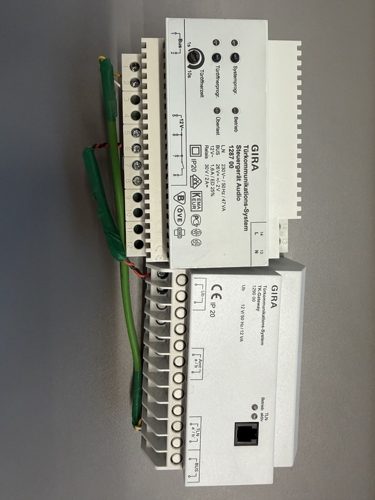 GIRA Türkommunikations-System Steuergerät Audio 1287 00