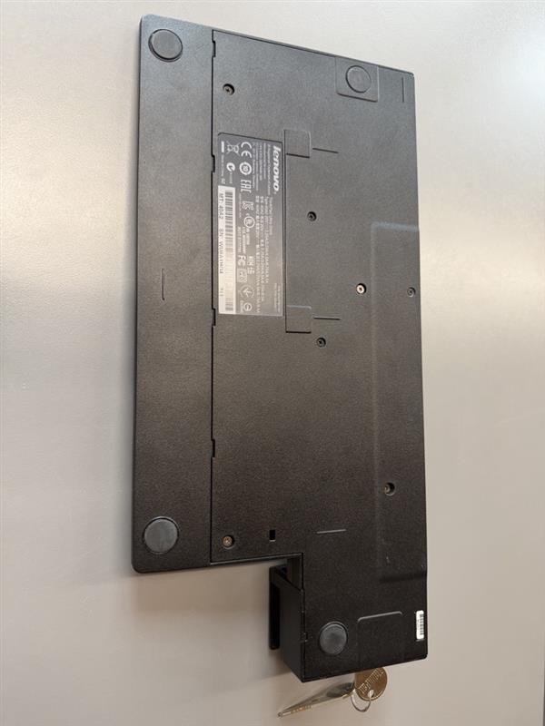 LENOVO ThinkPad Ultra Dock 40A2 mit Schlüssel – Bild 2 von 2