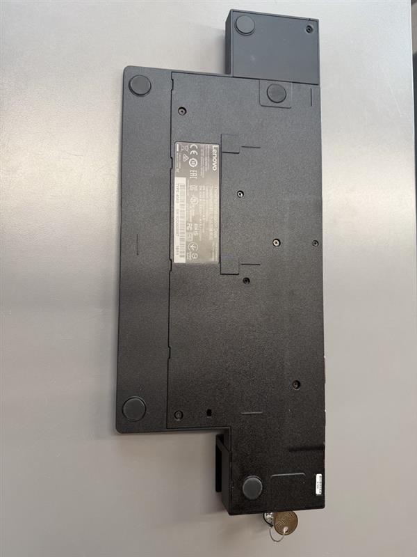 LENOVO ThinkPad Workstation Dock 40A5 mit Schlüssel – Bild 2 von 2