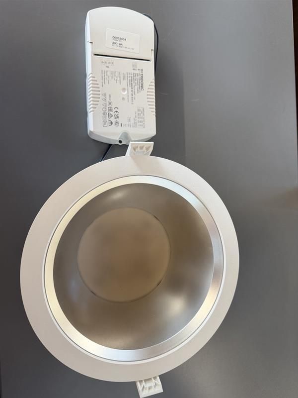 LED Decken-Einbauleuchte THORN 92989244 – Bild 2 von 2