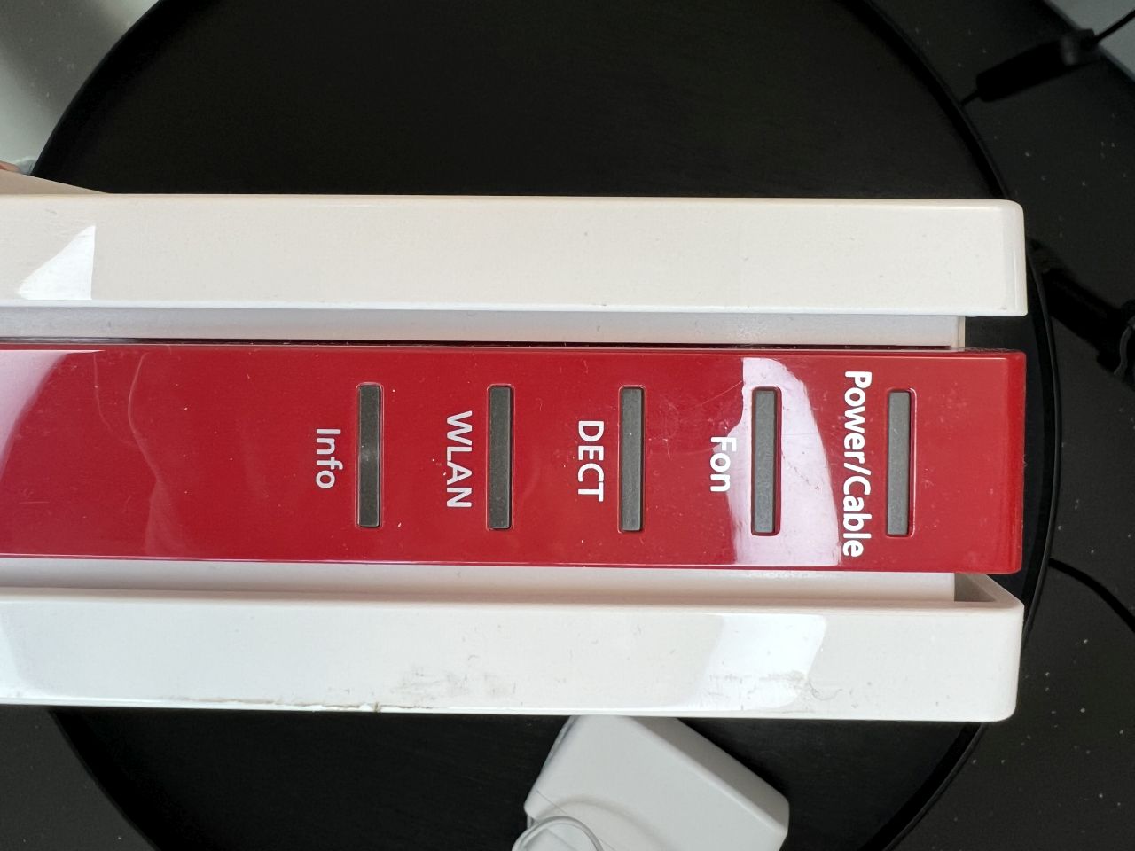 AVM WLAN-Router FRITZ!Box 6591 Cable mit Kabelmodem 20002857 – Bild 3 von 5