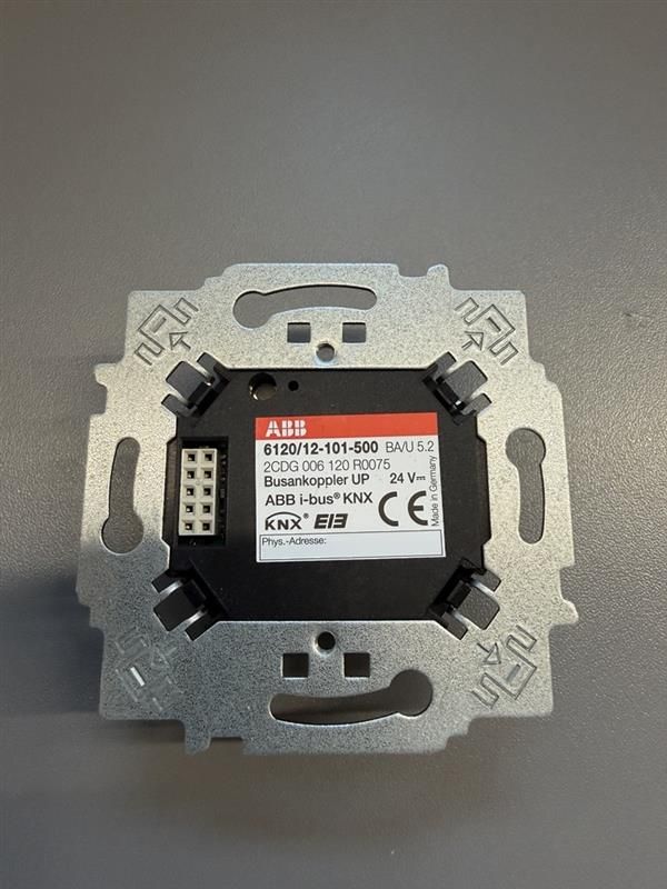 ABB Busankoppler 6120/12-101-500 – Bild 2 von 2