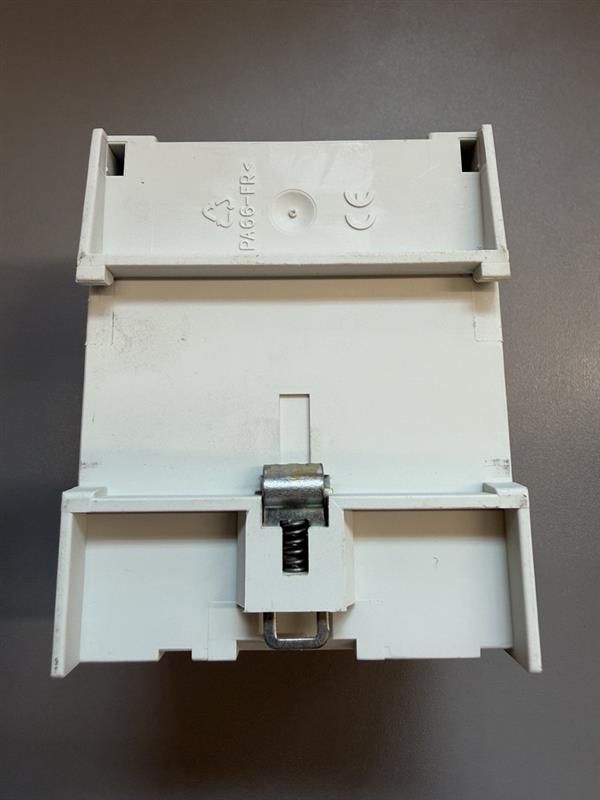 EIB Luxmate DSI-EIBS 24 030 297 – Bild 2 von 2