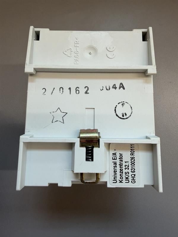 ABB Universal E/A-Konzentrator 32fach 7937870