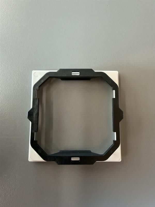 Loxone Feller Adapter 100234 – Bild 2 von 2
