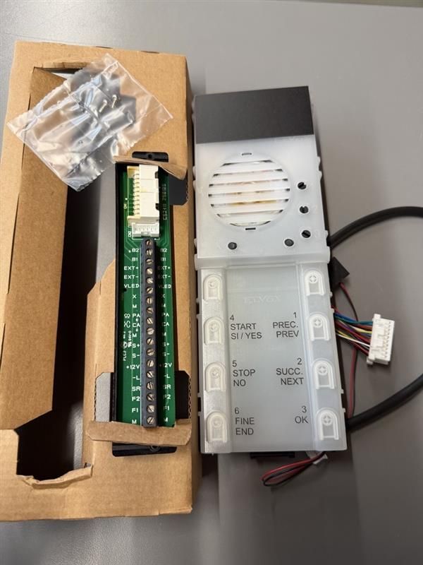 ELVOX Sprechanlage Einheit Audio-Klingel 8 Tasten 13F3 – Bild 2 von 2